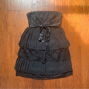 GUESS Tiered Strapless Dress - Size 5